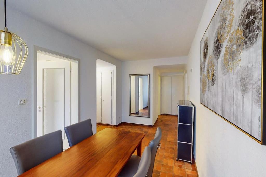 Bright 1 Bedroom Flat In The City Centre Zürich Exteriör bild